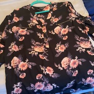 Black floral mid sleeve